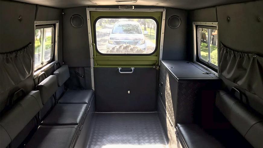 От Ford F-450 до универсала BMW E30: интересные объявления на Kolesa.kz
