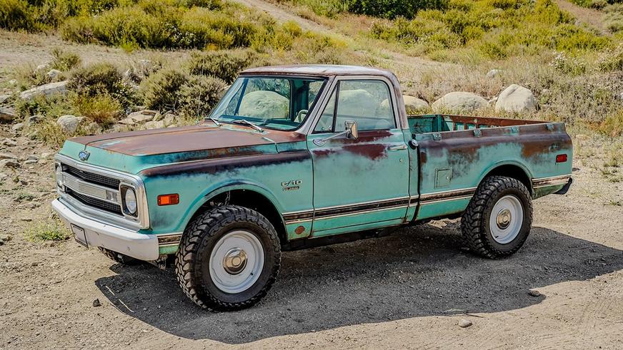 Кастомайзеры из США превратили новый Silverado в классический C10