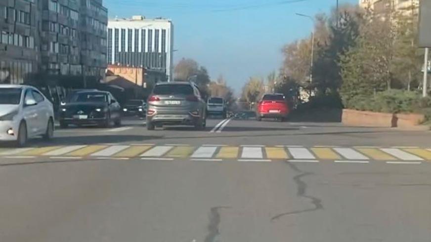 Полицейские ловушки на Абая и Назарбаева в Алматы