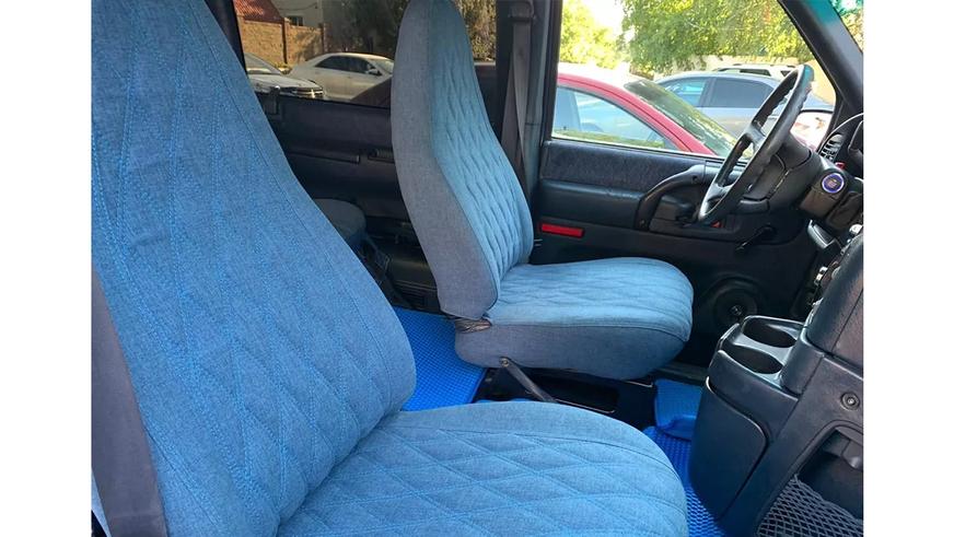 Пятёрка американских вэнов из объявлений на Kolesa.kz