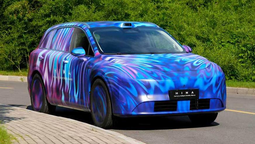 Huawei мен SAIC жаңа брендтің алғашқы кроссоверін көрсетті