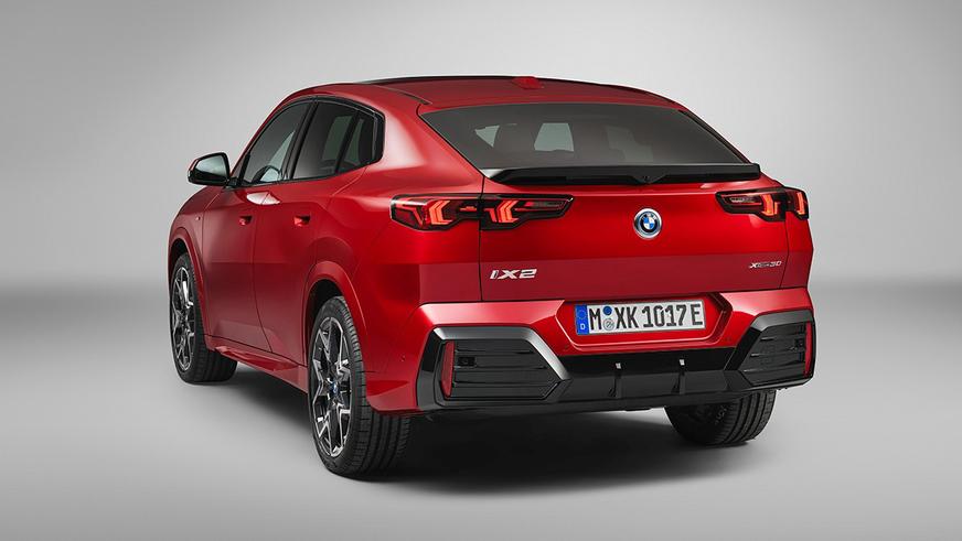 Новый BMW X2: теперь и с электромоторами