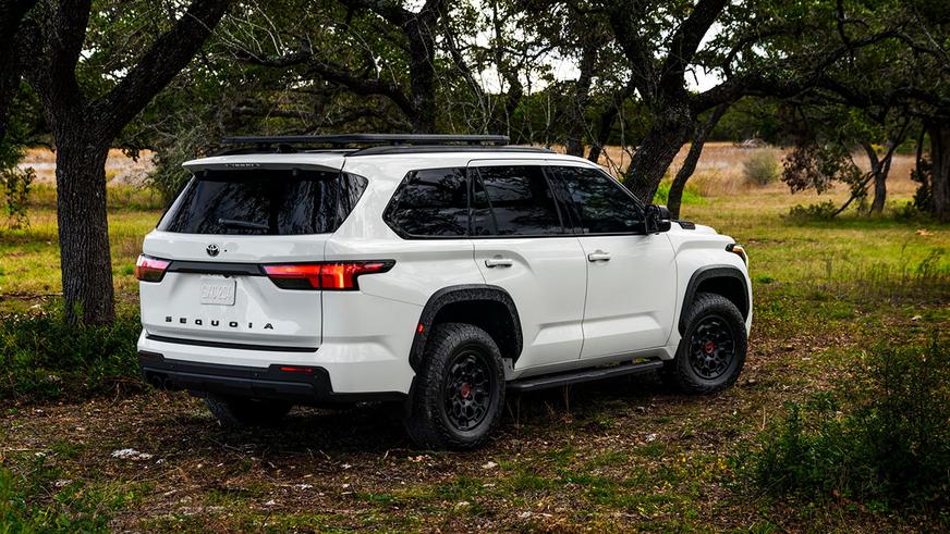 Новая Toyota Sequoia стала гибридом