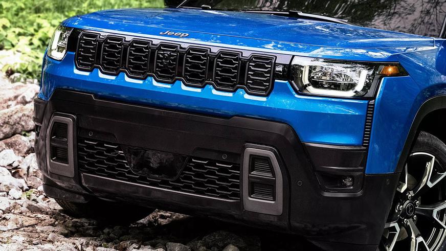 Первые фото нового Jeep Cherokee