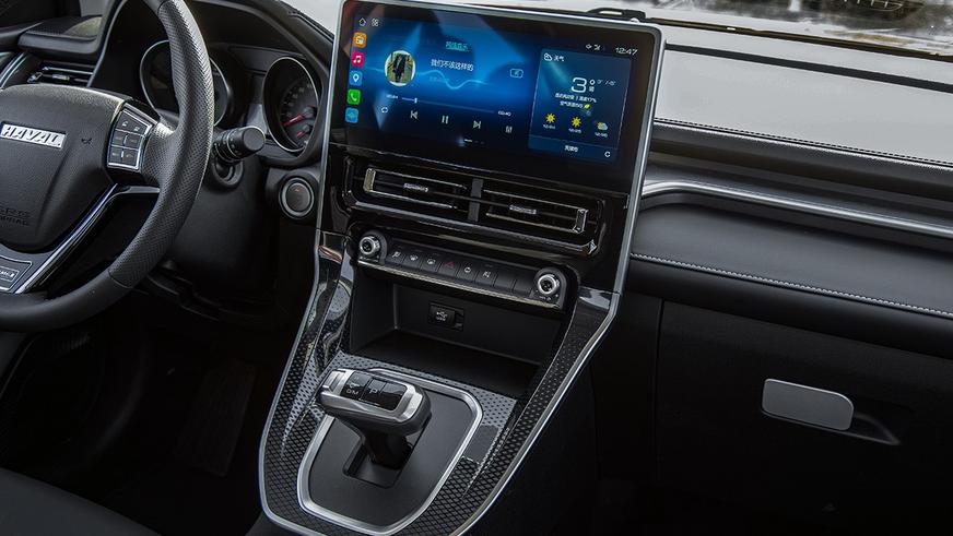 Haval M6 добрался до Казахстана. Сколько стоит кроссовер?