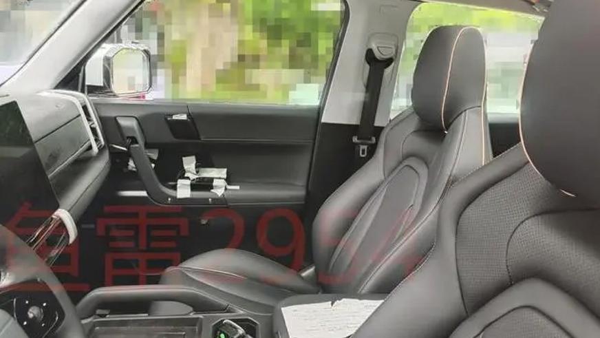 Chery вывела на тесты дальнобойный электрический вcедорожник