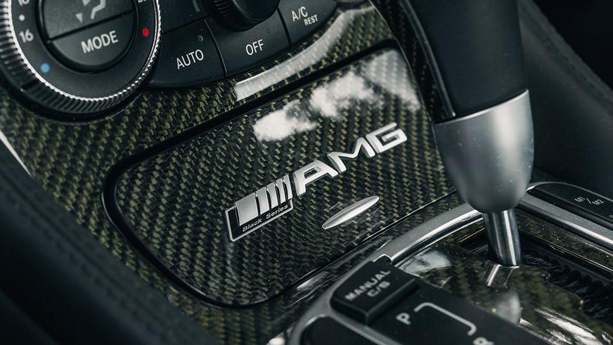 Редкий Mercedes-Benz SL 65 AMG Black Series уйдёт с молотка