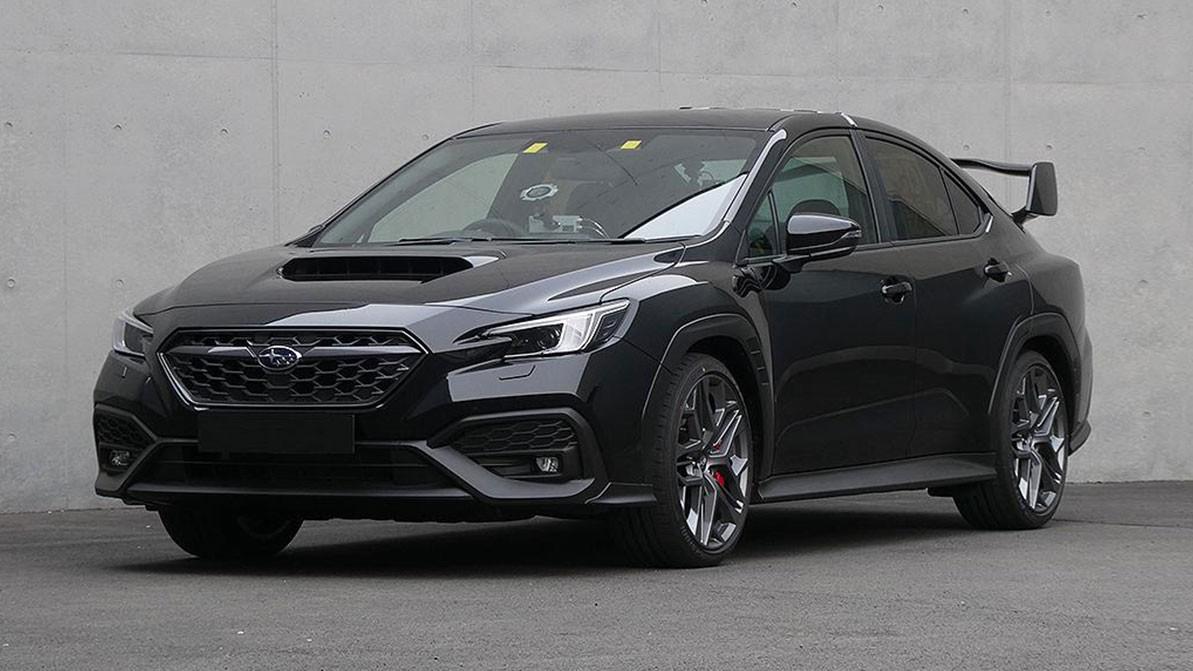 В Сеть утекли фото юбилейной Subaru WRX TR