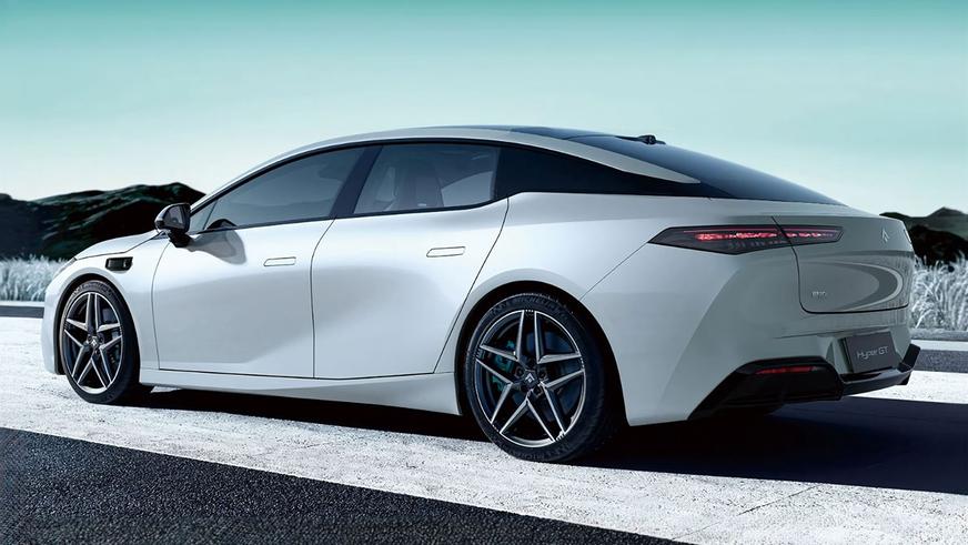 Электроседан GAC Aion Hyper GT получил дальнобойную версию