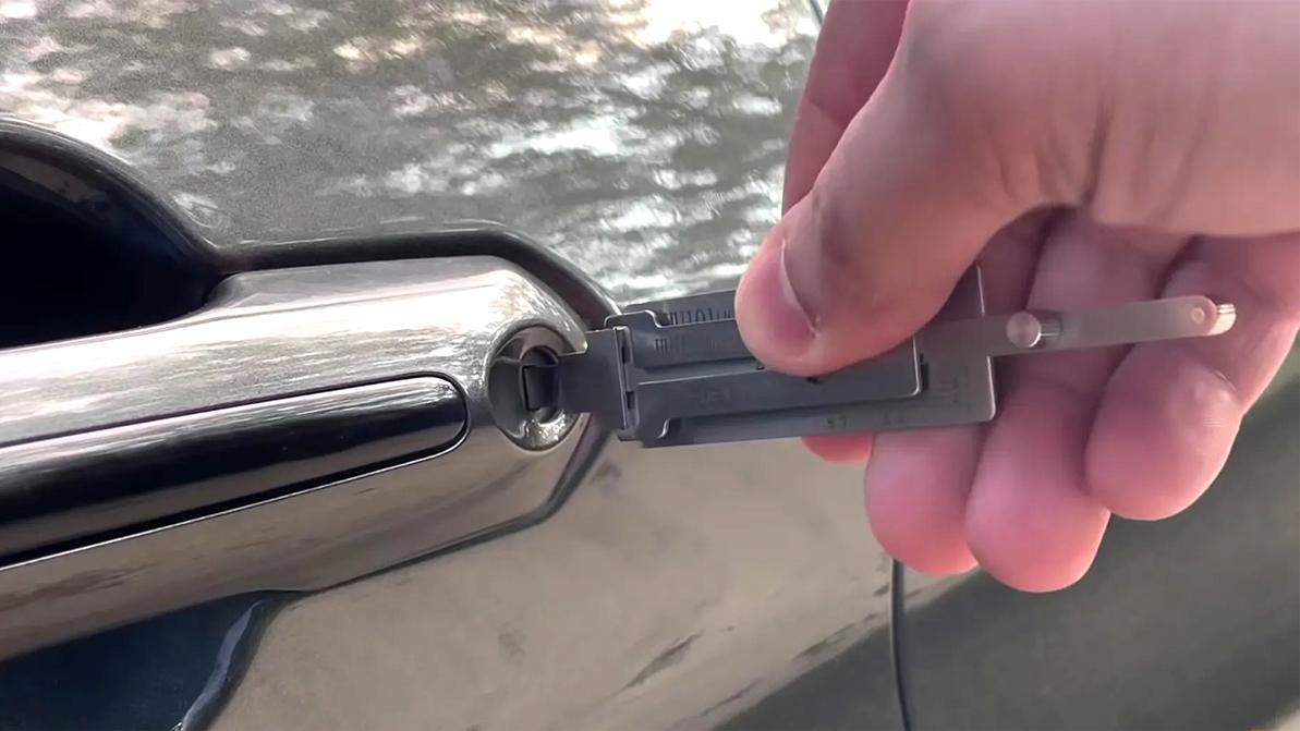 car-key-main