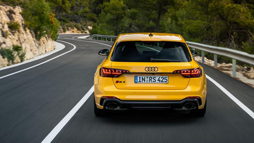 Юбилейная Audi RS 4 Avant стала самой мощной и быстрой