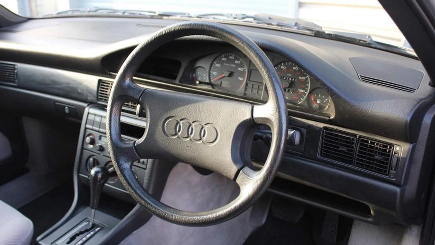 Audi 100 Avant в отличном состоянии продают в Великобритании