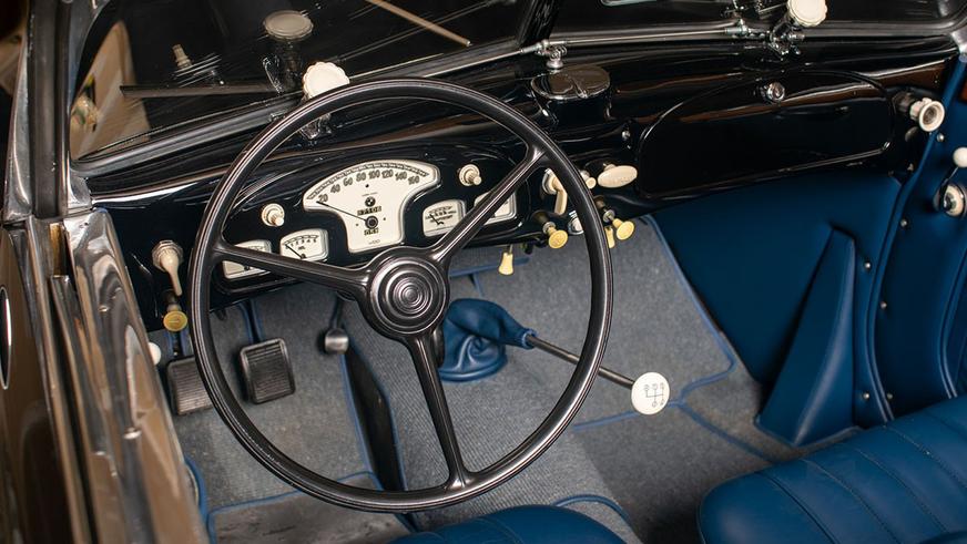 Довоенный BMW 327 выставили на торги в США