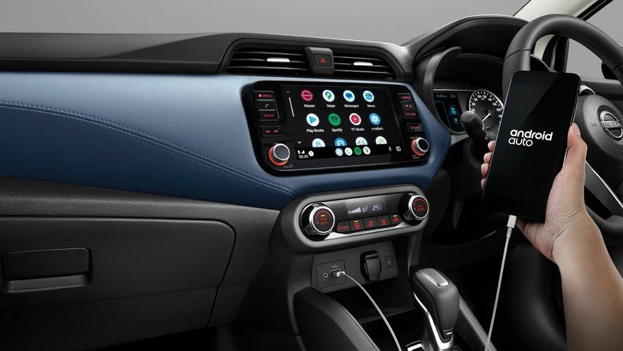 Nissan обновила седан Almera