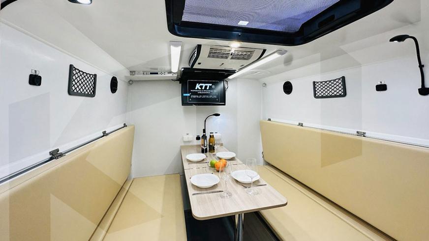 ГАЗ «Садко Next» превратили в кемпер в России