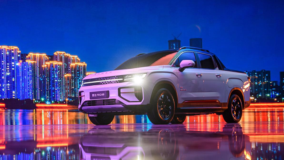 Китай приступил к экспорту больших электропикапов