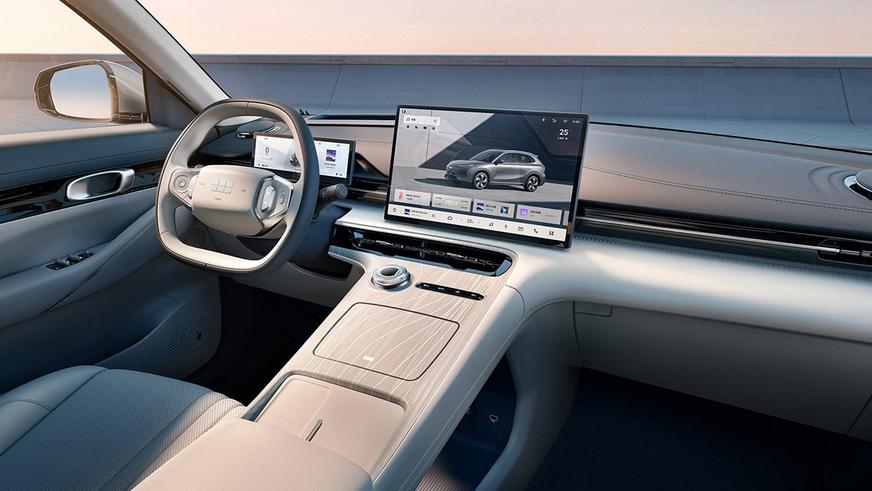 Новый кроссовер Geely проедет без подзарядки 530 км