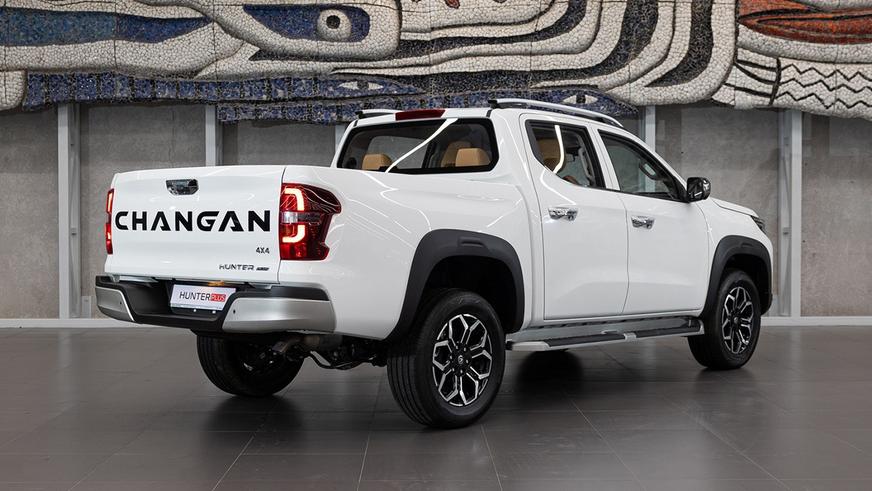 Какие самые продаваемые внедорожники в Казахстане