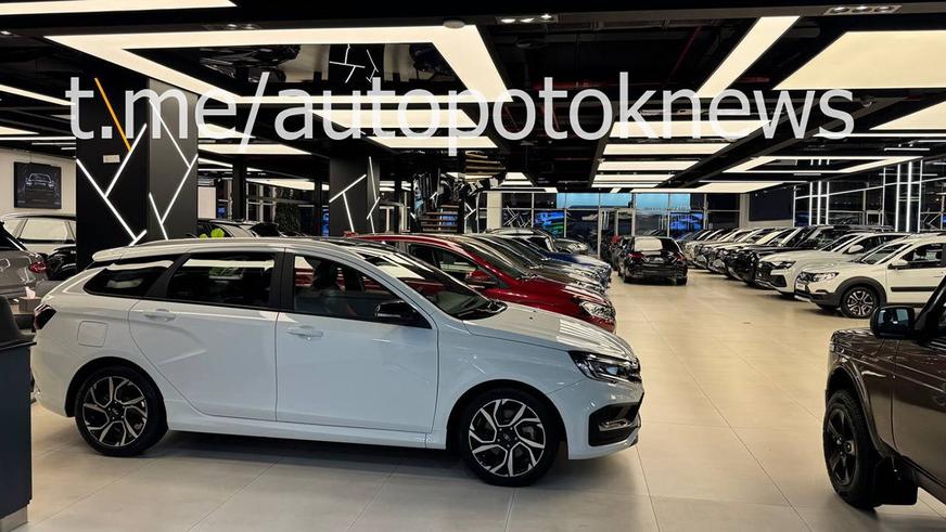 Сколько будет стоить Lada в Эмиратах Сколько будет стоить Lada в Эмиратах