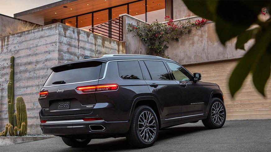 Новый Jeep Grand Cherokee: длинный и большой