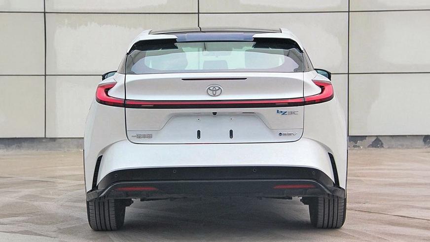 Новый кроссовер Toyota для Китая получил агрегаты BYD