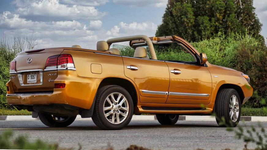В Эмиратах из Lexus LX сделали кабриолет 