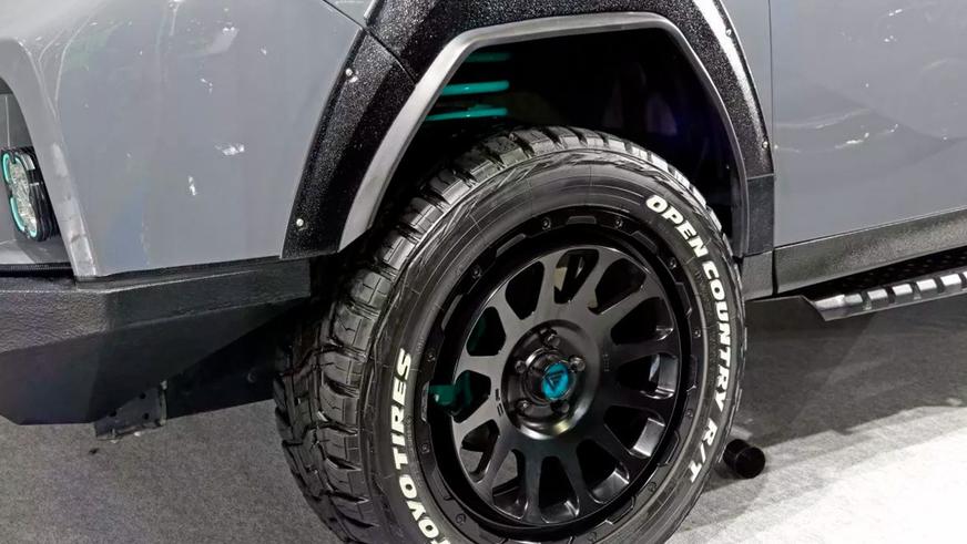 Toyota Alphard превратили во вседорожный минивэн