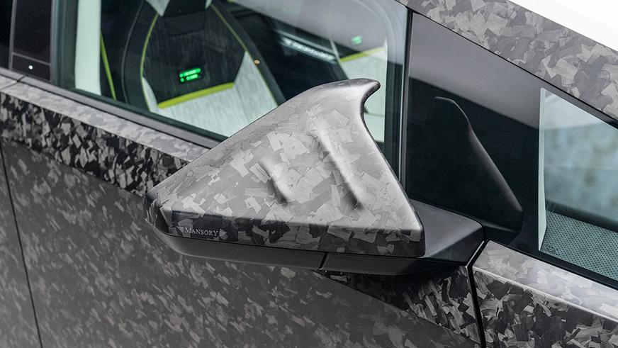 В Mansory построили очень карбоновый Tesla Cybertruck
