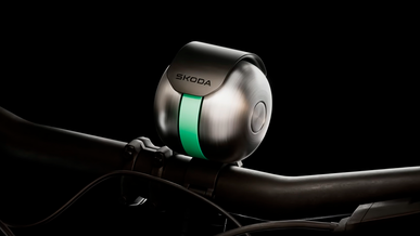 Škoda создала велозвонок, которому наушники не помеха