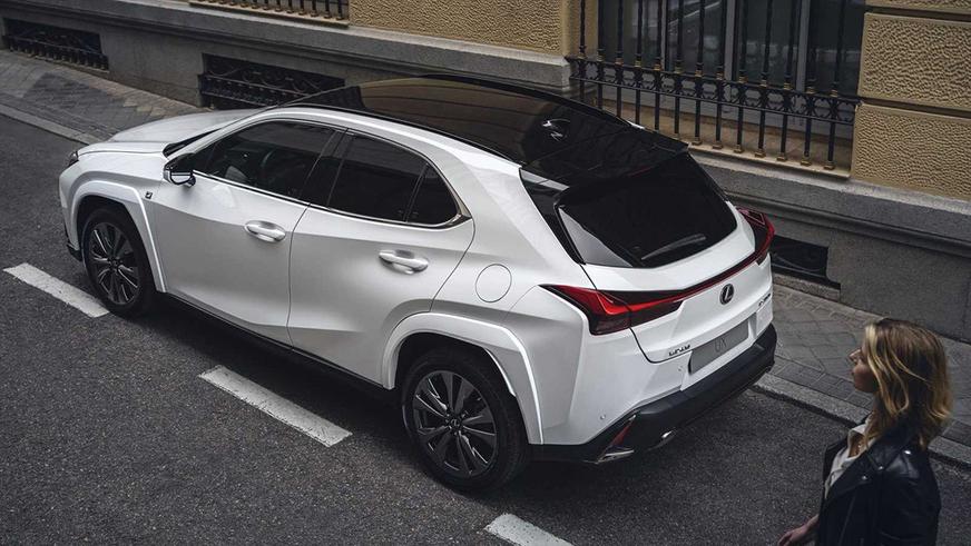 lexus-ux-2