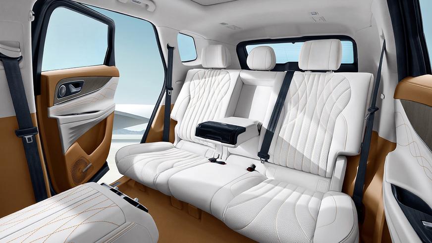 Новый флагман от Chery изнутри похож на Mercedes-Benz