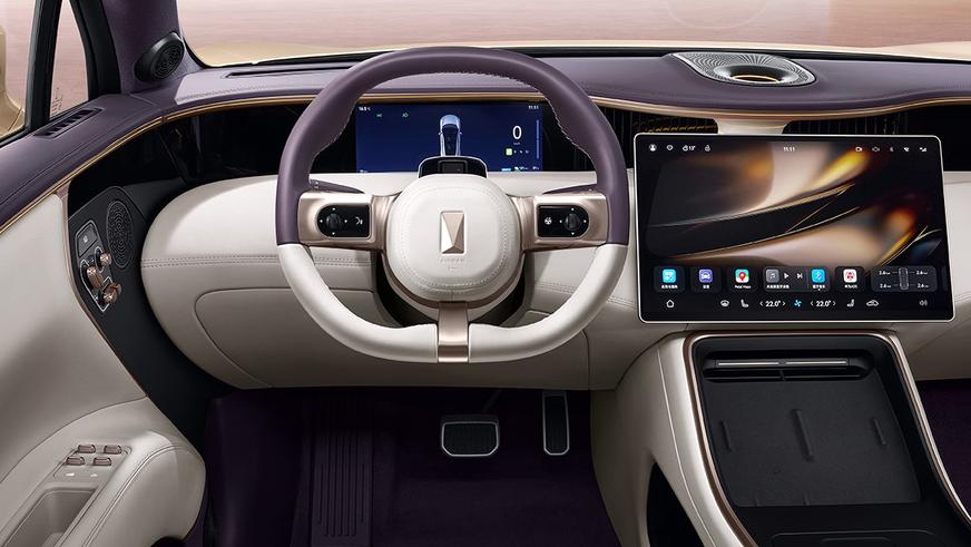 Марка Avatr официально пришла в Казахстан