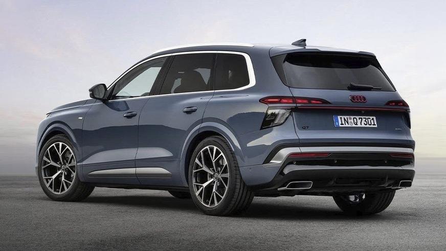 Первые фото нового Audi Q7 утекли в Сеть