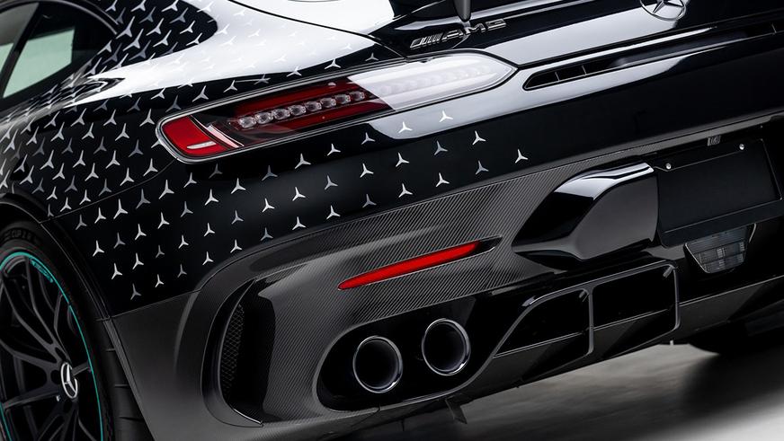 Редчайший Mercedes-AMG GT выставлен на онлайн-торги