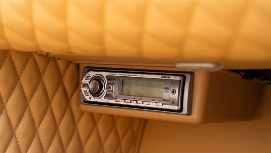 Очень редкий спорткар Spyker из Голландии уйдёт с молотка