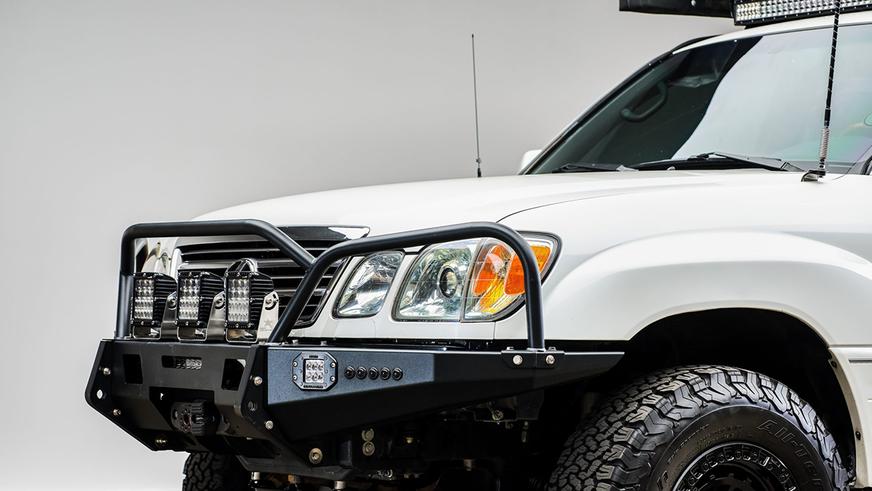 Экспедиционник из Lexus LX: такого в Казахстане не встретишь