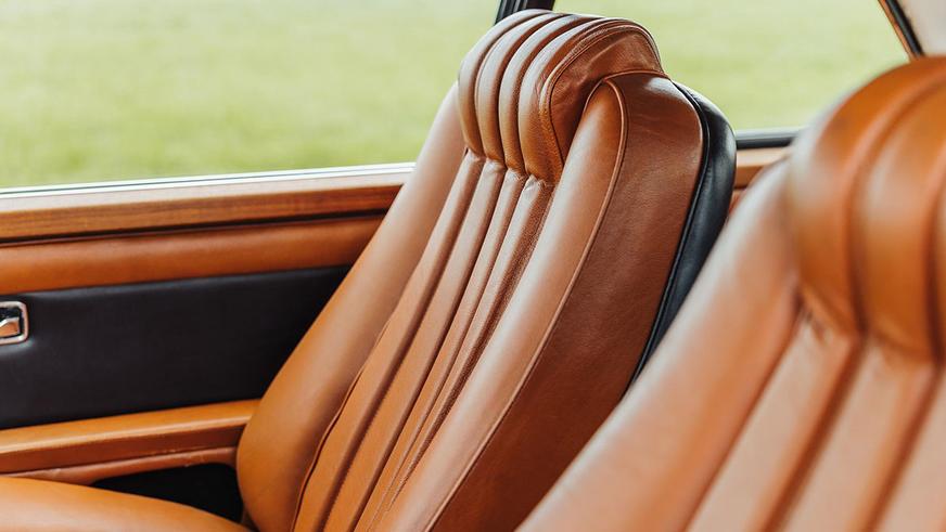 С молотка уйдёт уникальный двухдверный Mercedes-Benz 300 SEL