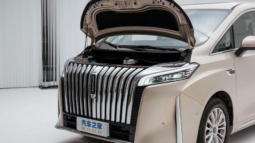 У Great Wall появился роскошный минивэн