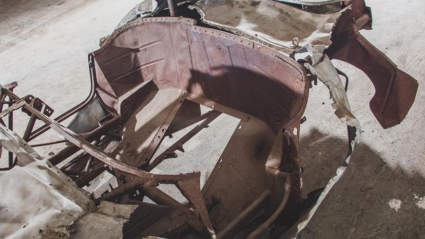 Сгоревший много лет назад Ferrari продали почти за два миллиона долларов