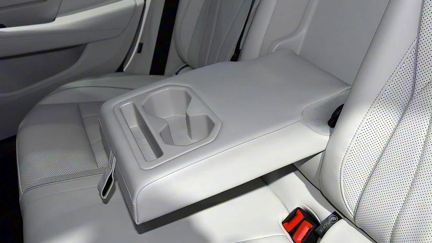 Volkswagen пообещал сделать Passat гибридом в Китае