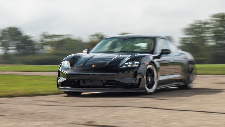 Porsche Taycan Turbo GT: менее 2 секунд до сотни