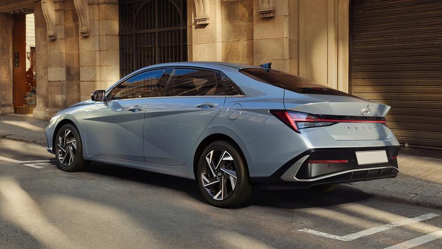 Сколько будет стоить обновлённая Hyundai Elantra в Казахстане