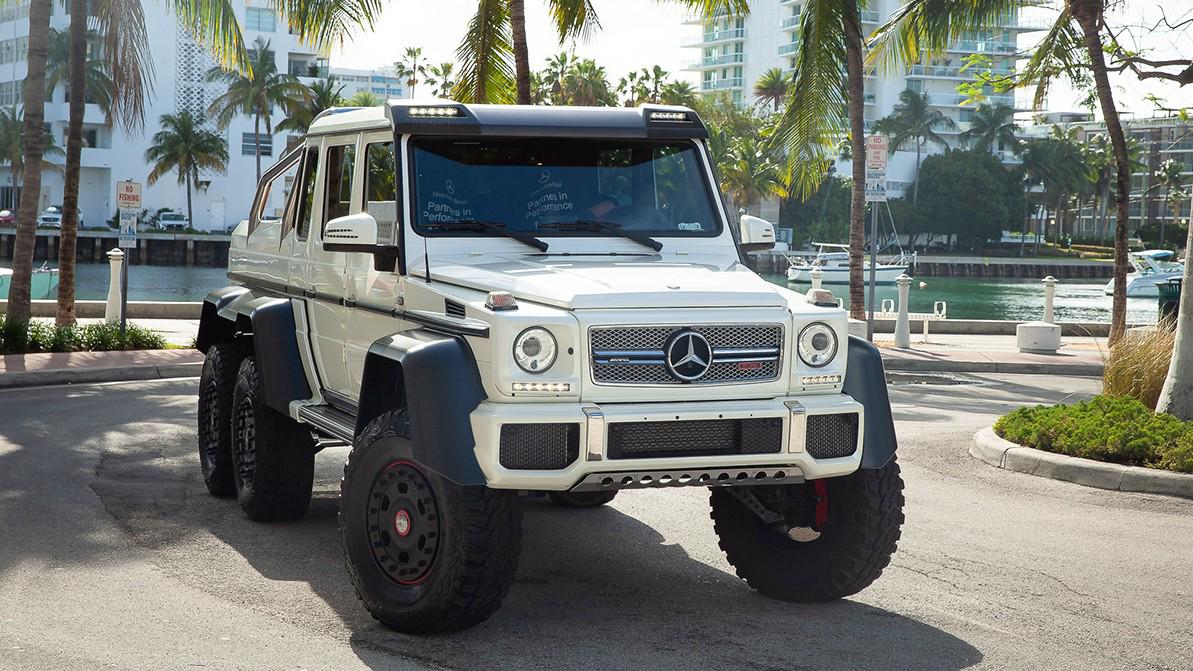 С молотка пустят почти новый Mercedes-Benz G63 AMG 6×6