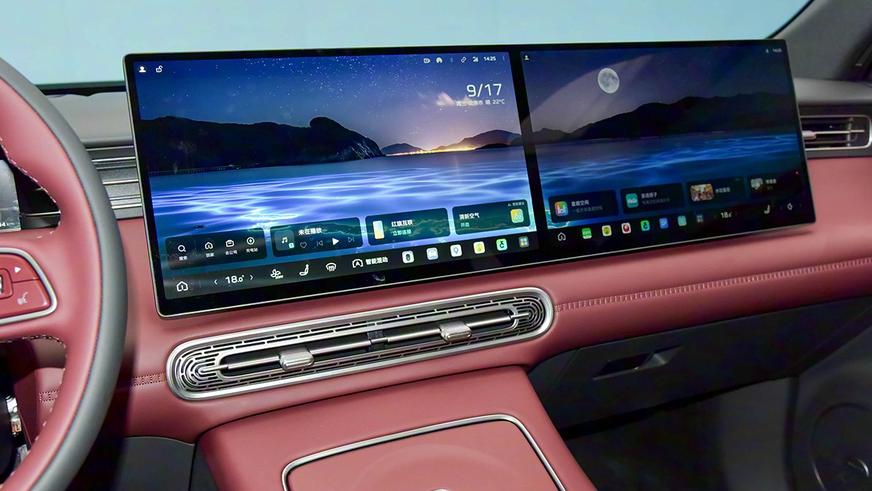 Hongqi HS6 стал самым дальнобойным гибридным кроссовером