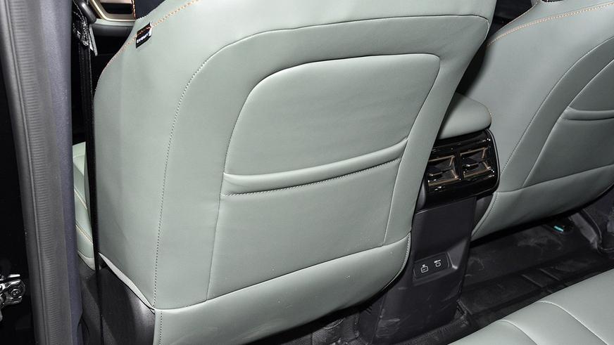 Батарейный кроссовер Chery iCar 03: характеристики и цены