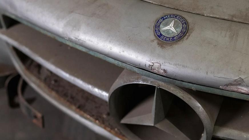 Уникальный Mercedes-Benz, который 50 лет никто не видел, уйдёт с молотка