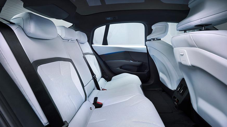 BMW i3 представлен официально