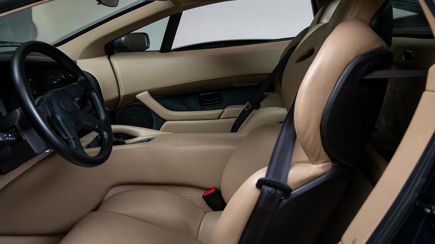 С молотка уйдёт самый быстрый суперкар 1990-х — он практически новый