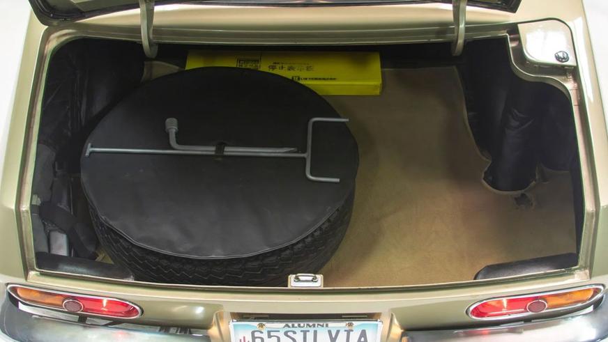 Оригинальная Nissan Silvia из 1960-х появилась на торгах