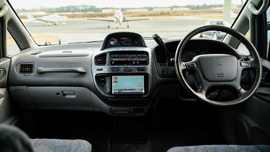 Лифтованная Mitsubishi Delica появилась на торгах в США